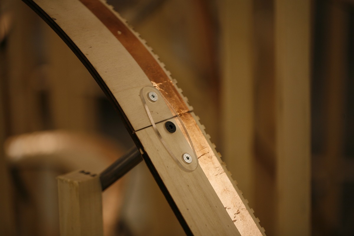 Echappée guère  / (Portrait de Dédale en fichènchip)