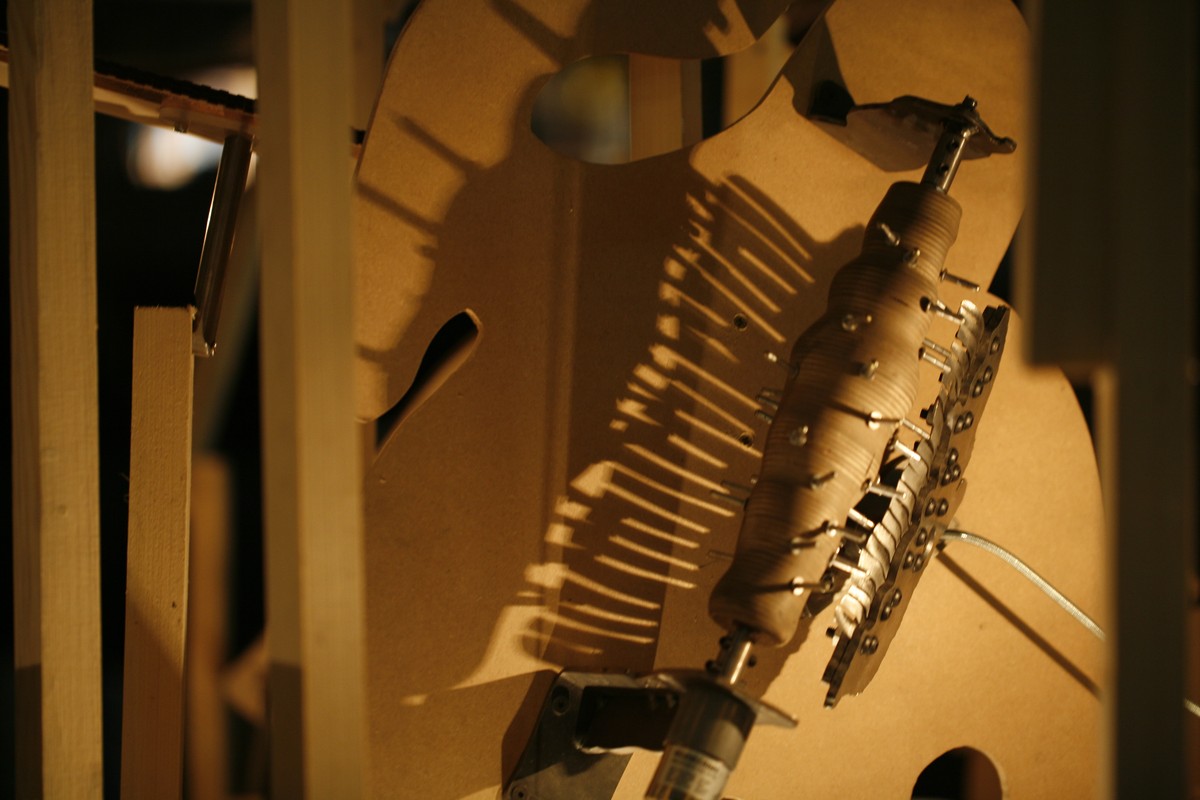 Echappée guère  / (Portrait de Dédale en fichènchip)