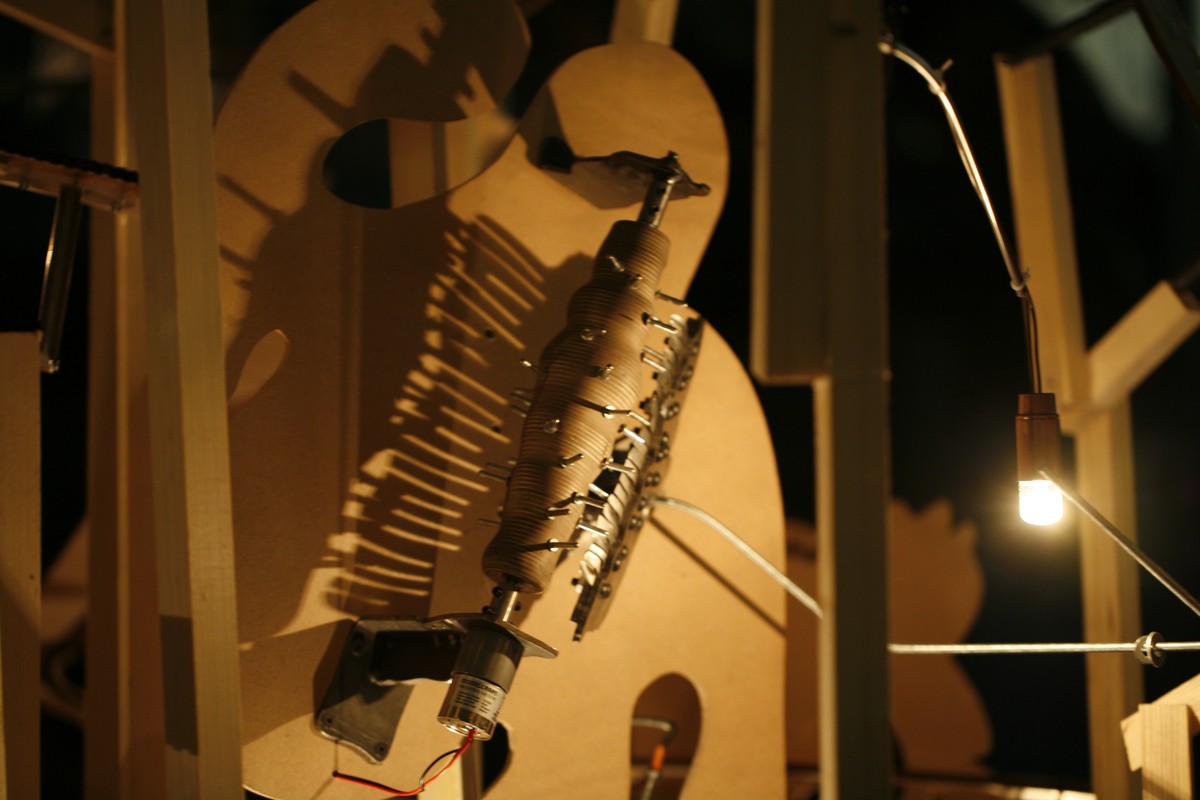 Echappée guère  / (Portrait de Dédale en fichènchip)