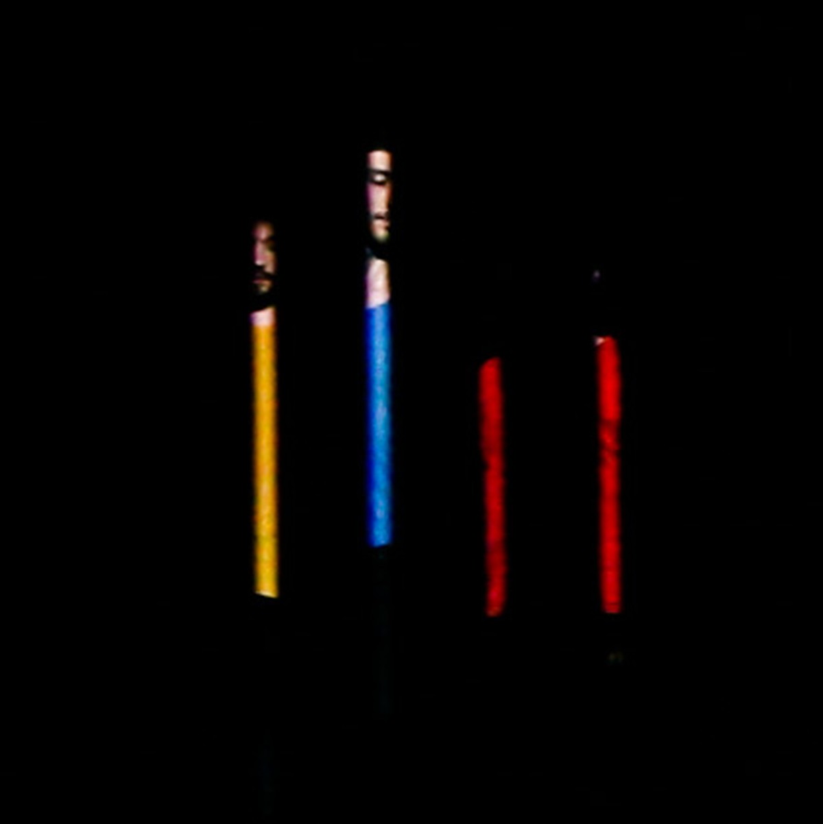 (à) partir / Pièce chorégraphique et lumineuse