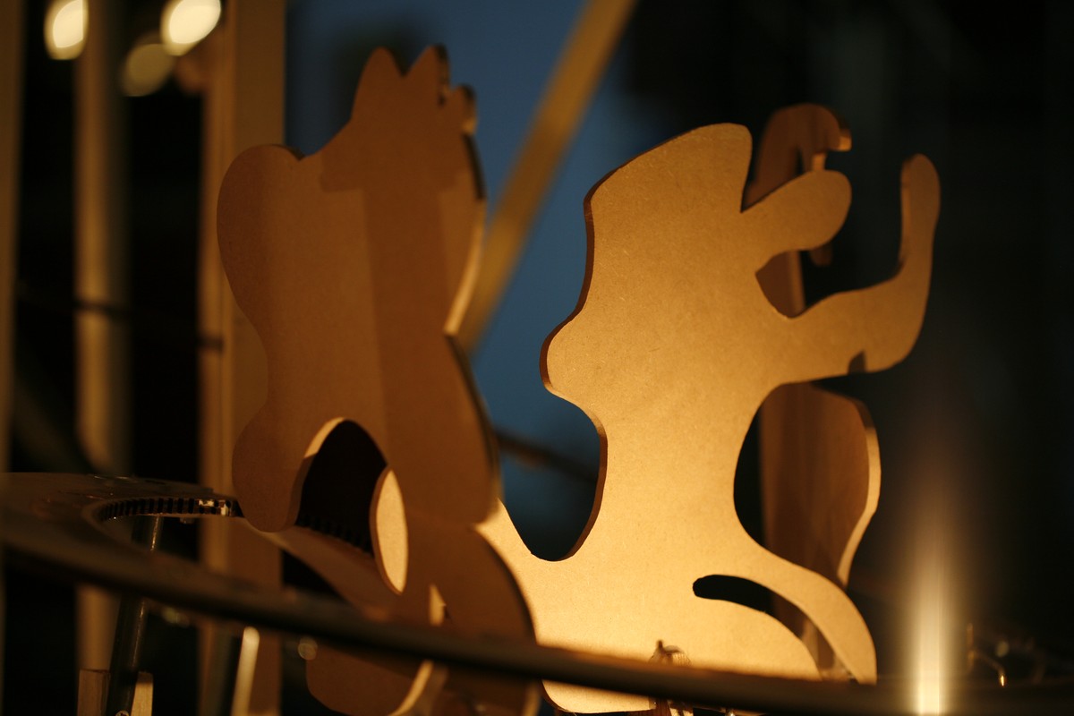 Echappée guère  / (Portrait de Dédale en fichènchip)