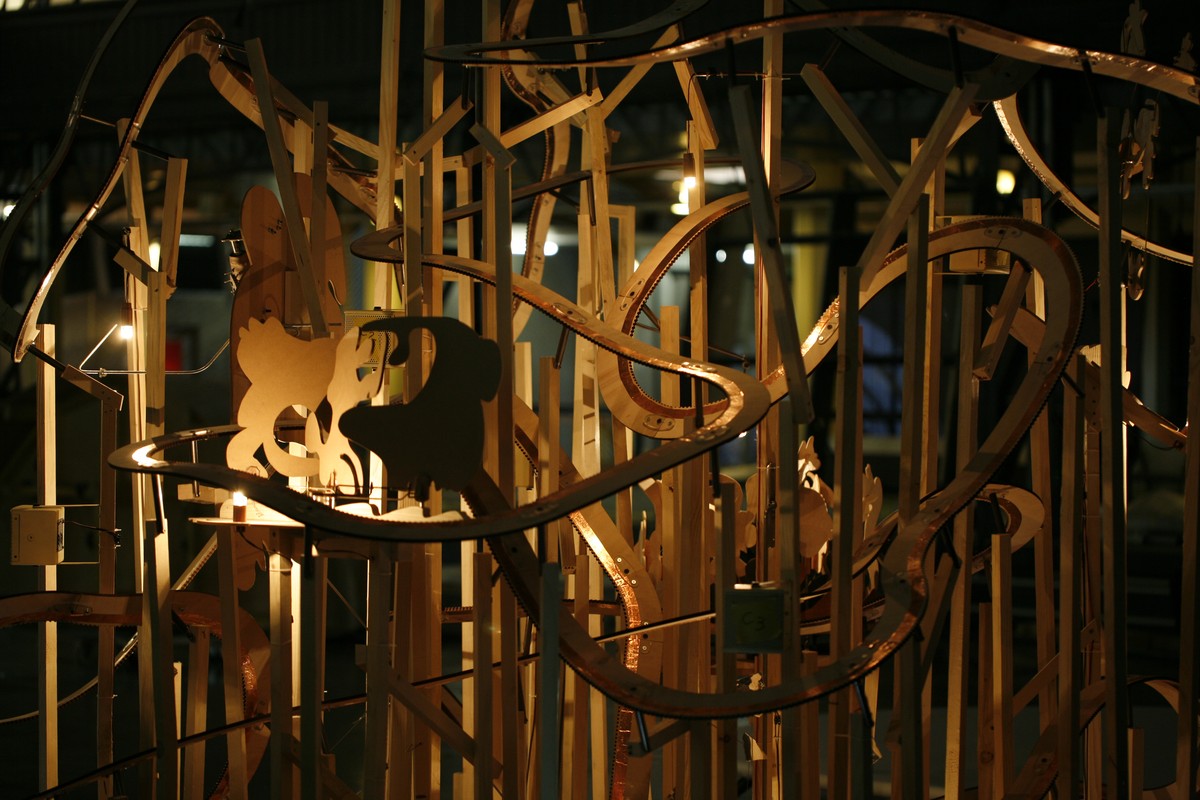 Echappée guère  / (Portrait de Dédale en fichènchip)