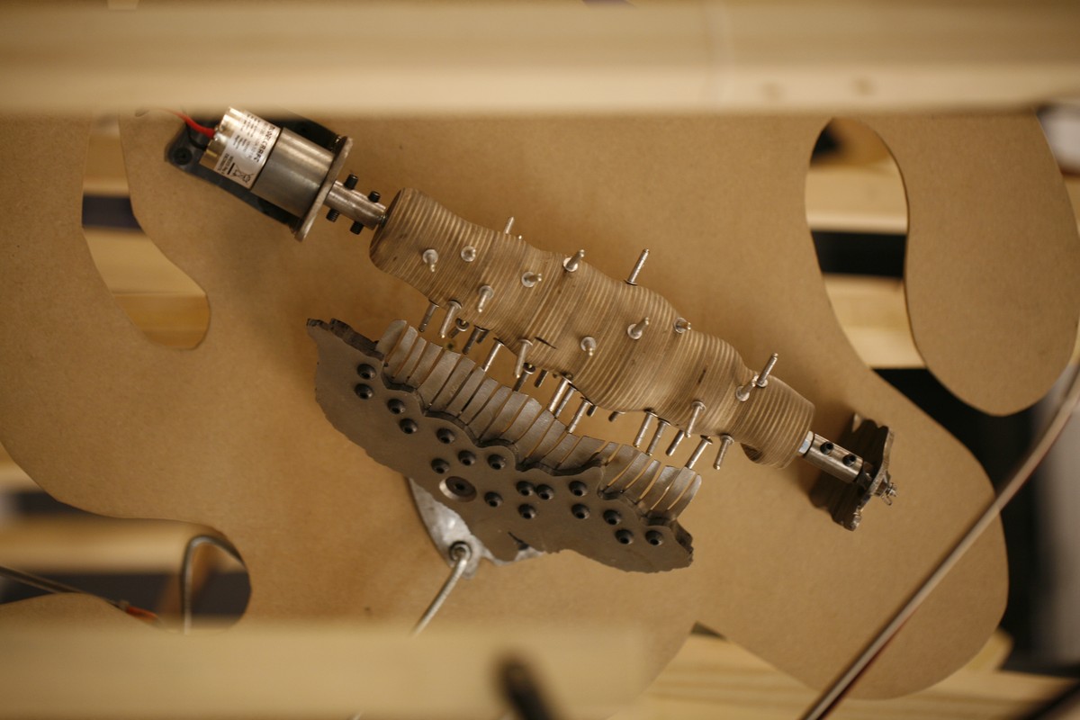 Echappée guère  / (Portrait de Dédale en fichènchip)