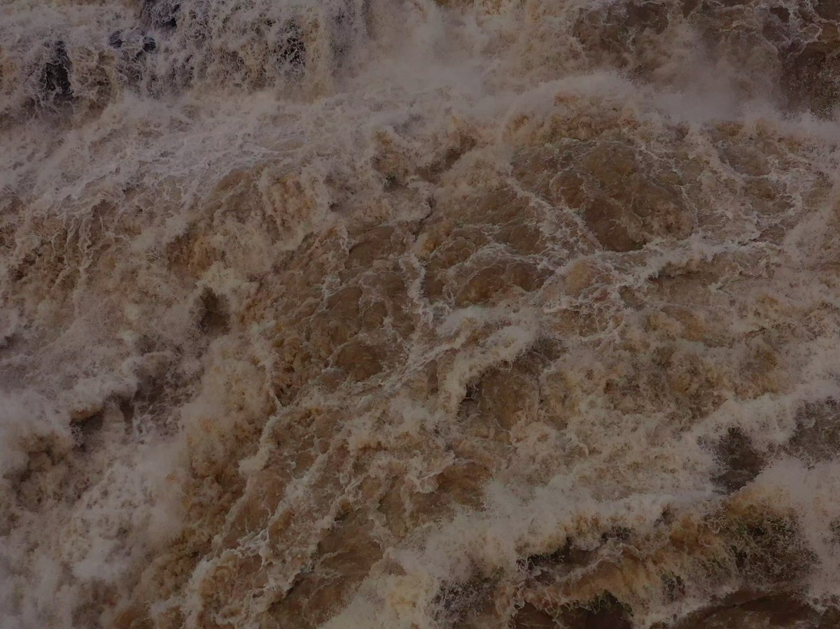 All movements should kill the wind