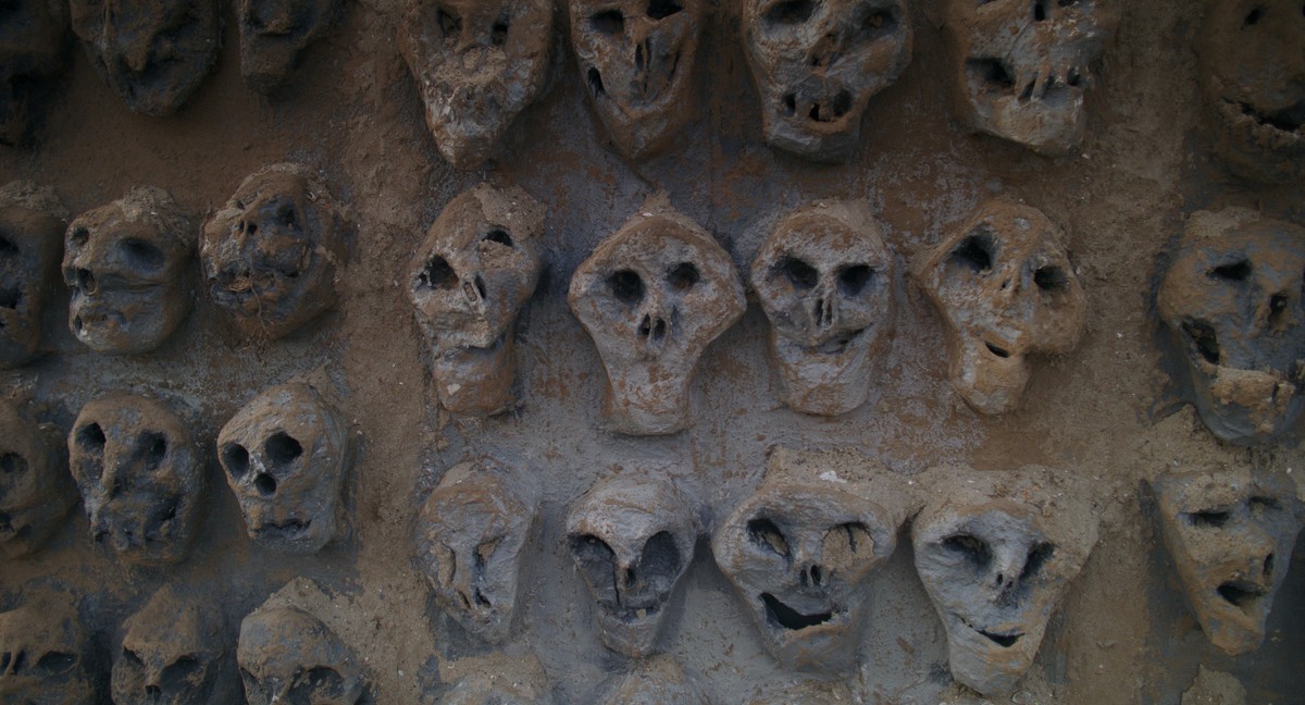 Dana, Carnaval y Tzompantli