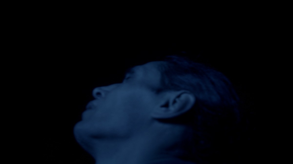 Halves Through Night / نصفين الليل