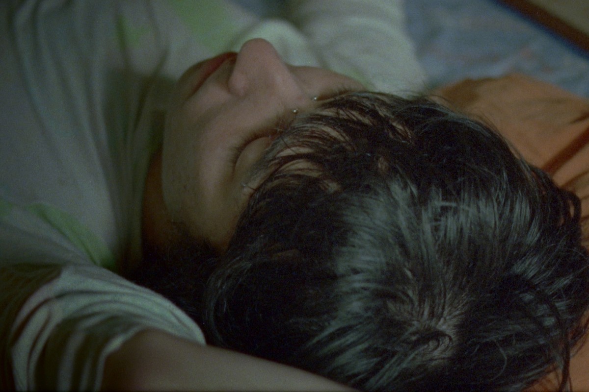 O lago cinza e cego / Le lac gris et aveugle