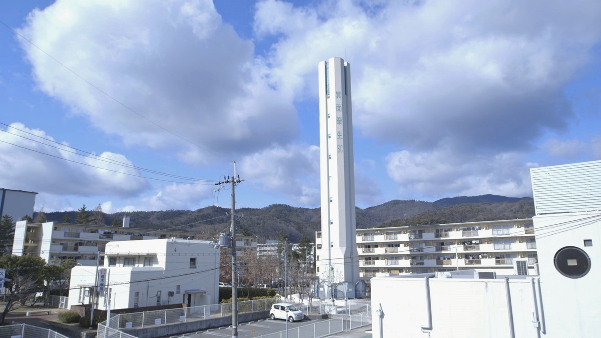 Flying phosphorus and shooting stars