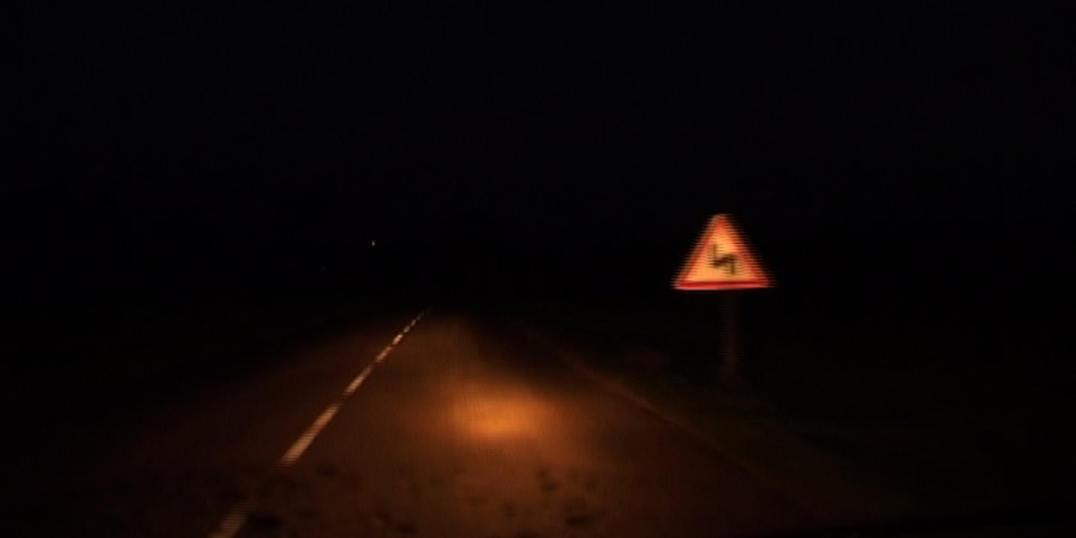 Solitaire,pauvre,sordide,abrutie et courte - film de guerre