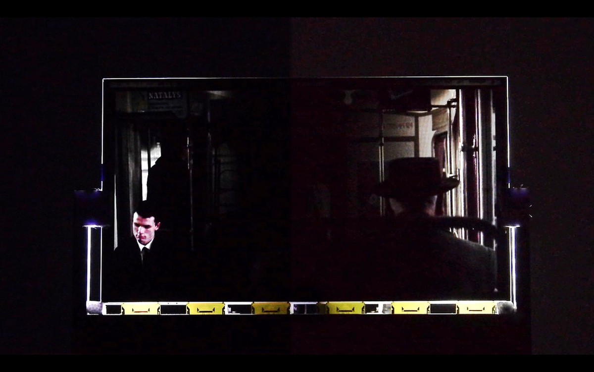 Triomphe des douleurs  / Images extraites du film Charade 1963 de Stanley Donen avec Audrey Hepburn et Cary Grant